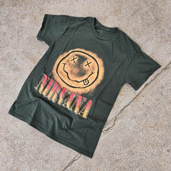 Vtg Y2k NIRVANA Smiley Logo Graphic Print Rock Grunge Band T Shirt Small Kurt - Picture 2 of 4